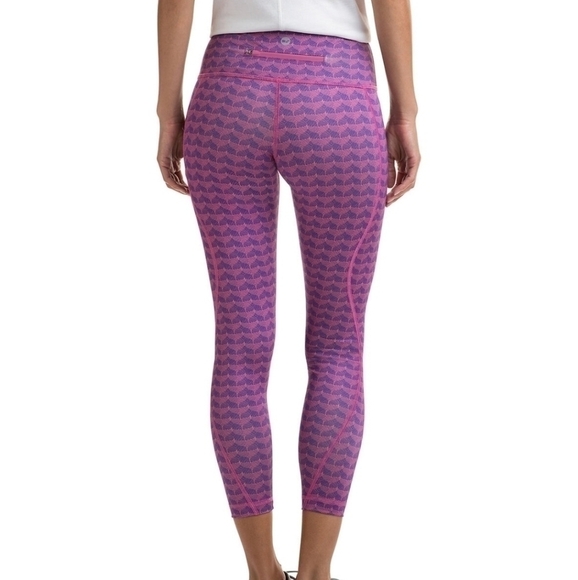 Vineyard Vines Whale Tail Crop Leggings - Picture 3 of 8